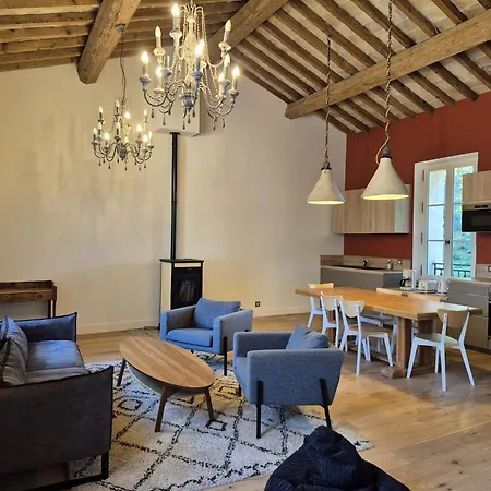 Апартаменты Dans Mas Renove